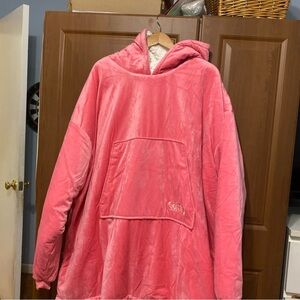 Pink Oversized Fleece Jacket with Hood and Long Sleeves